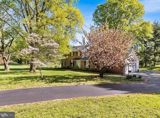 1297 Old Eagle School Rd, Wayne, PA 19087
