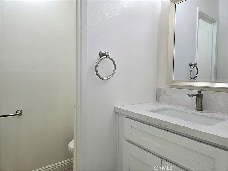 12162 Bailey St — Photo 22