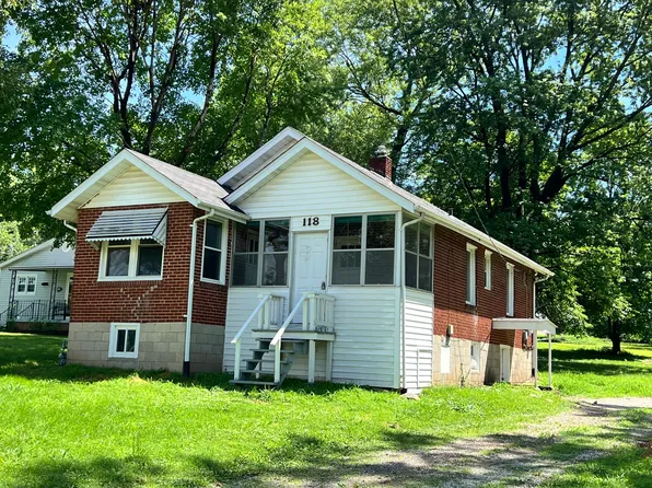 118 Edgeworth Ave, Maryland Heights, MO 63043