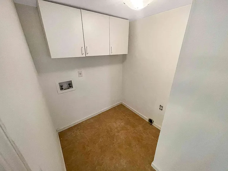 1454 Hembree Station Dr — Photo 11