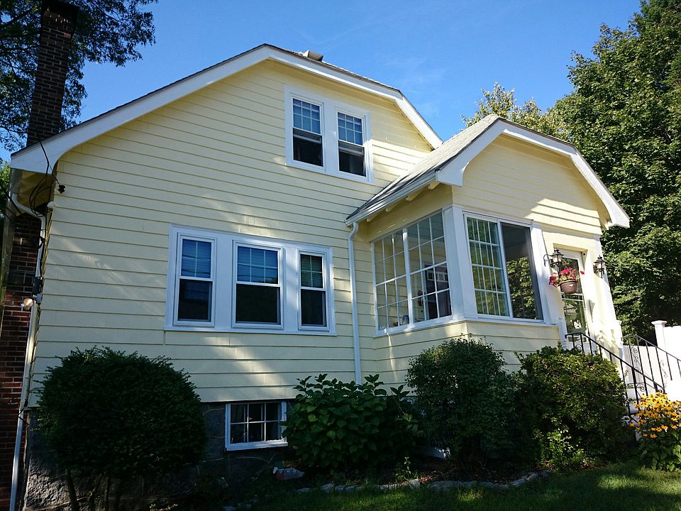 2nd image of 6 Vincent Rd