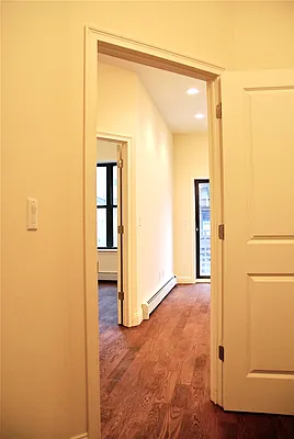 Rented by Bohemia Realty Group | media 18