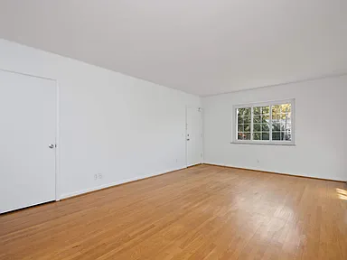 3830/3832 Ault Park