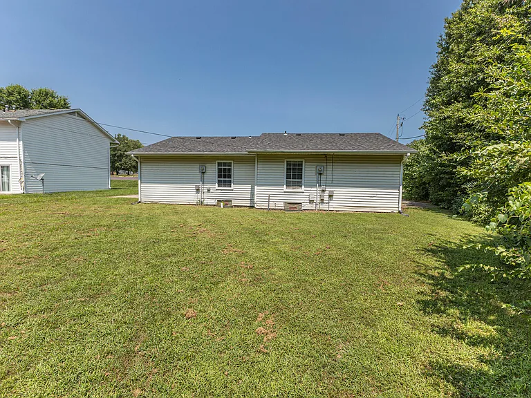 1600 W Amos Dr #B — Photo 20