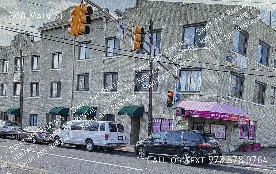 1st image of 300 Main St
