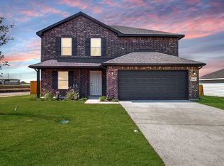 128 Cooper Dr, Cleburne, TX 76031