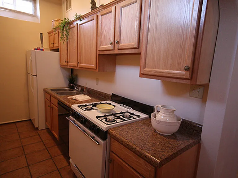 Shortridge Apartments — Photo 7