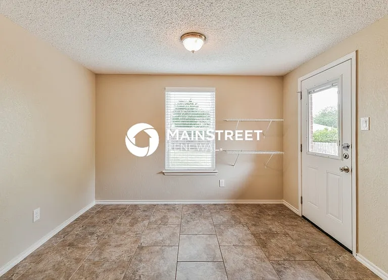 7733 Virgie Ct — Photo 12