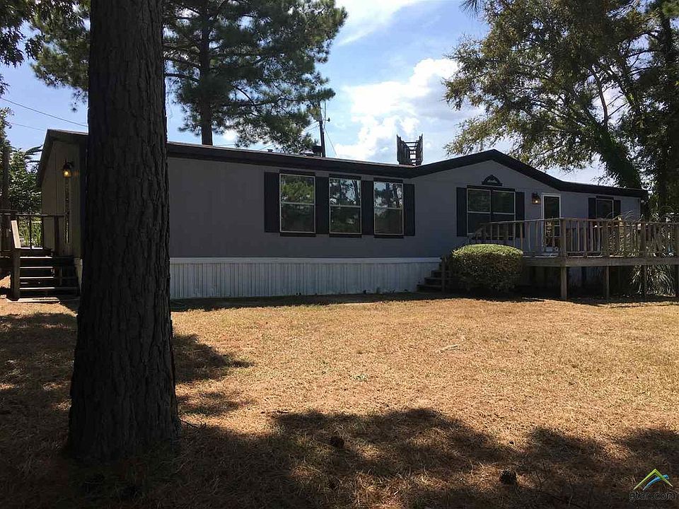 1st image of 16944 Oakwood Dr