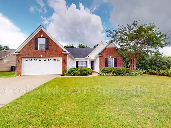 210 Grimes Dr, Simpsonville, SC 29681