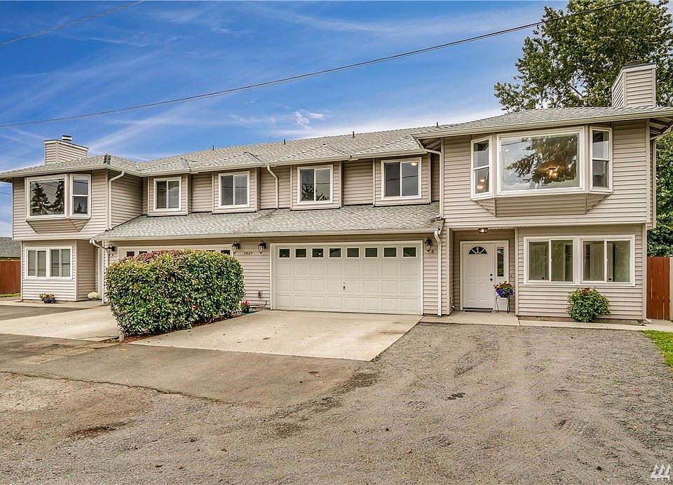 1st image of 6025 57th Dr NE