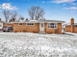 48 Wilma Dr, Lancaster, NY 14086