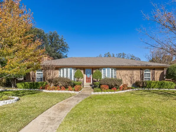 817 Wakefield Dr, Garland, TX 75040