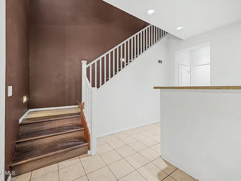 1944 N 77th Gln — Photo 14