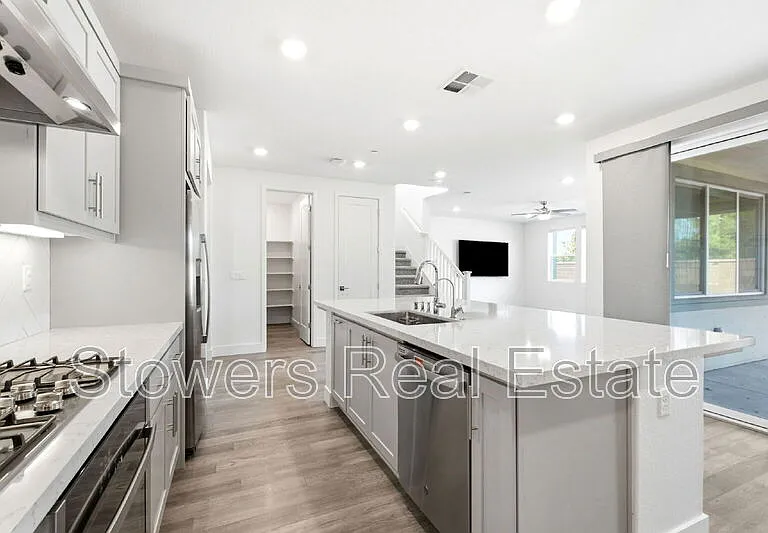 6336 Moser Way — Photo 12