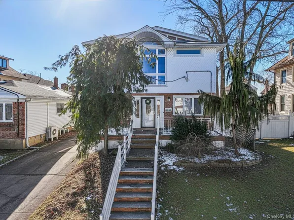 157-40 9th Avenue, Beechhurst, NY 11357