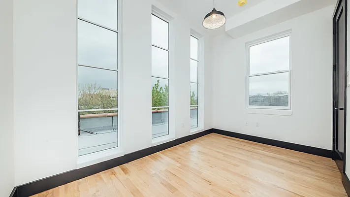 Rented by Nooklyn NYC LLC | media 56