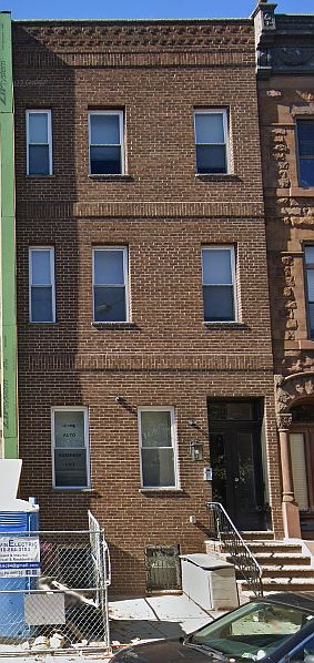 Building Photo 3