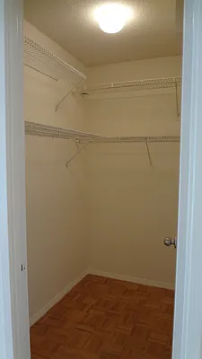 Sold by Royal Operation System | media 6