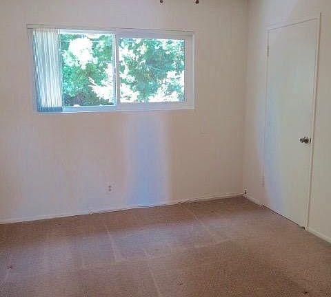 3rd image of 5816 S Pacific Coast Hwy APT 8