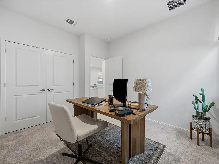 858 Papaya Dr — Photo 25