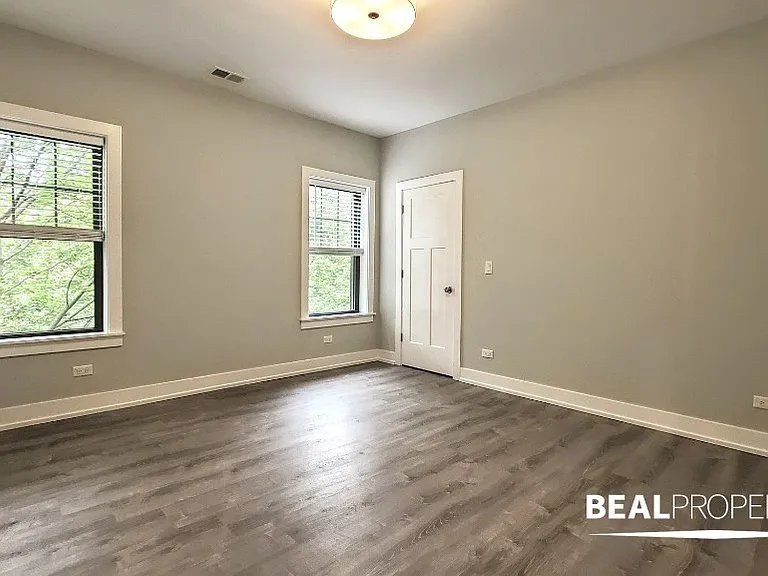 1002 Crain St #2 — Photo 22