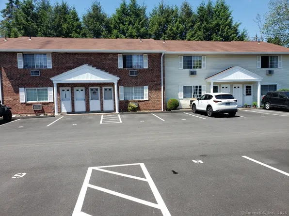 16 Lisa Court APT 7, Waterbury, CT 06704
