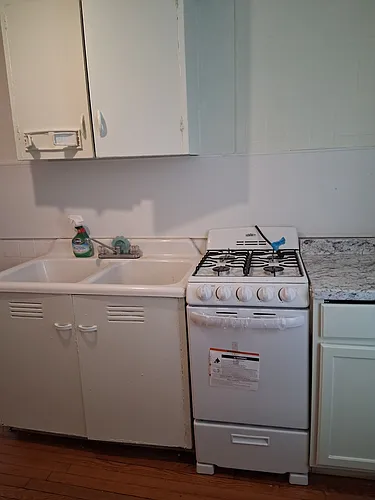 3524 Kensington Ave #3 Photo 1