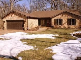5335 Candlewood Ct, Lisle, IL