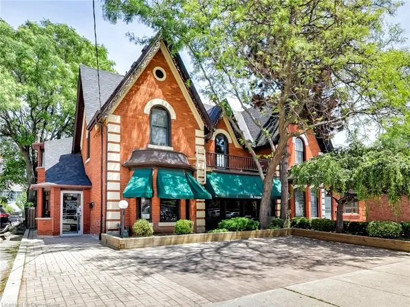 51 Augusta St, Hamilton, ON L8N 1P8