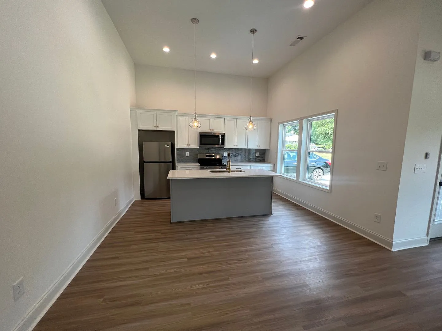Pre-Leasing For August 9th 2027! — Photo 3