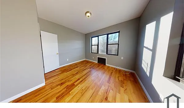 307 Gordon St #2 — Photo 1