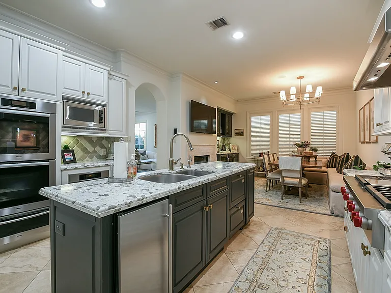 2808 Mid Ln — Photo 8