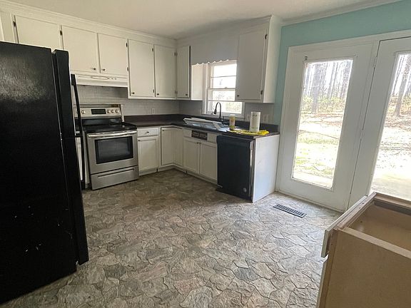 5th image of 497 McKneely Rd