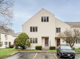 403 Great Rd APT 1, Acton, MA 01720