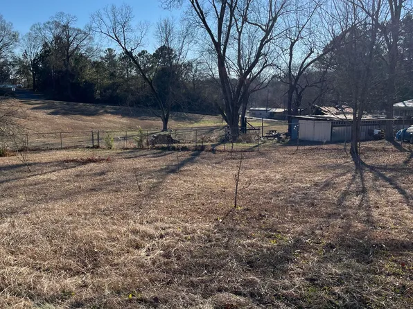 168 Brewer St, Dadeville, AL 36853