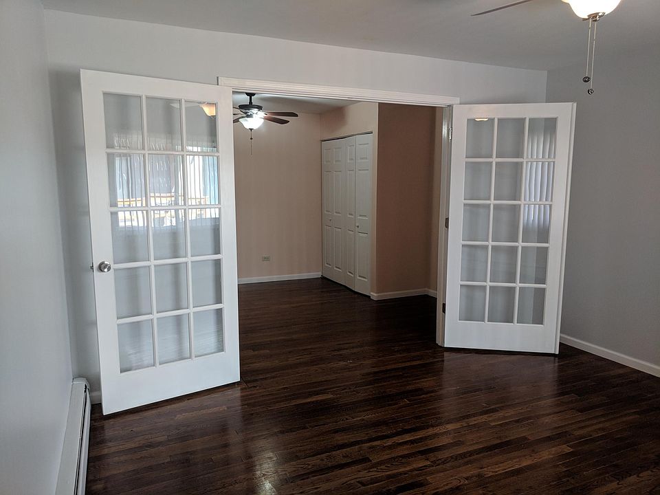 1st image of 8999 Kennedy Dr APT 2D