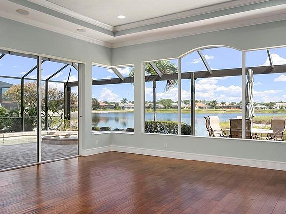 5th image of 1211 Tuscany Blvd