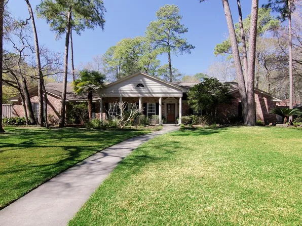 301 Rainier Dr, Houston, TX 77024