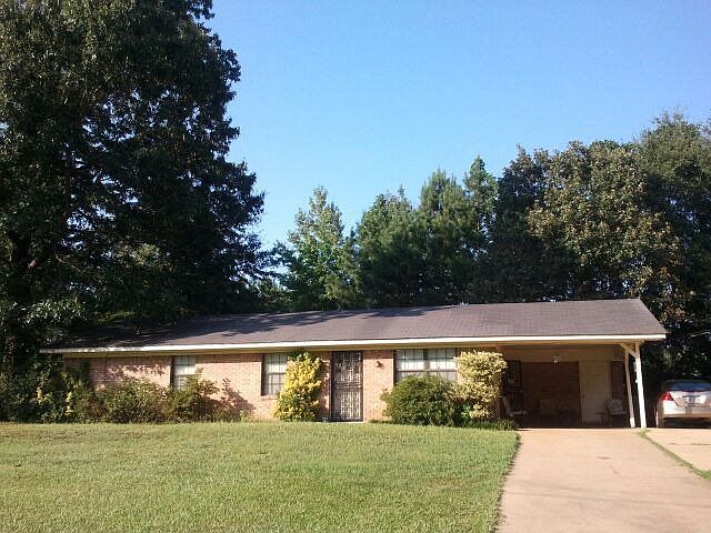 1st image of 4102 Cedarcrest Dr