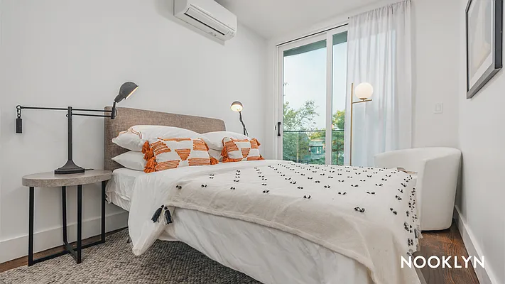 Rented by Nooklyn NYC LLC | media 4