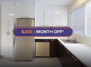 1901 Ogilvie Rd #1915-L, Ottawa, ON K1J 7N7