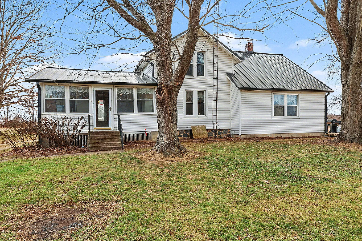 1247 Coplin Rd photo 1