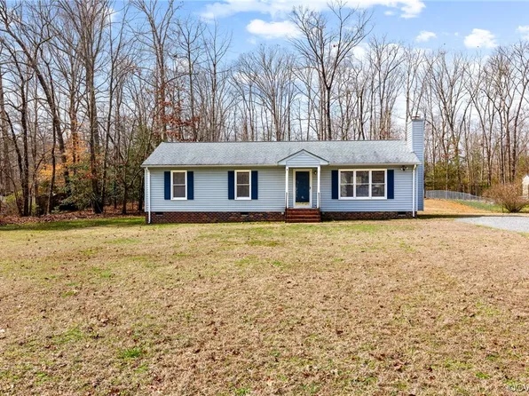 1196 Red Coach Ln, Sandston, VA 23150