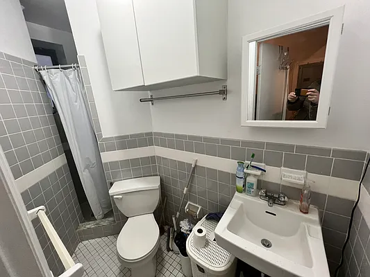 Rented by Mdays Realty | media 20