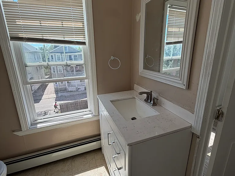 30 Pekin St #3 — Photo 11