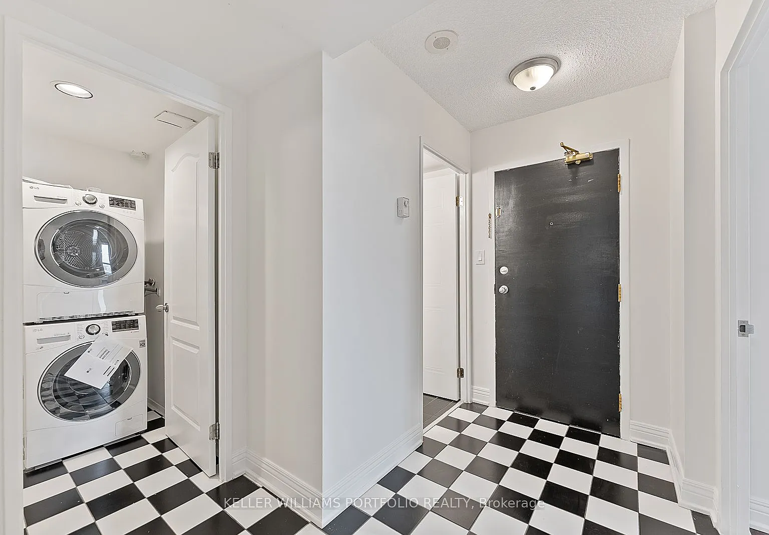1 bed, $2,250 — Photo 3