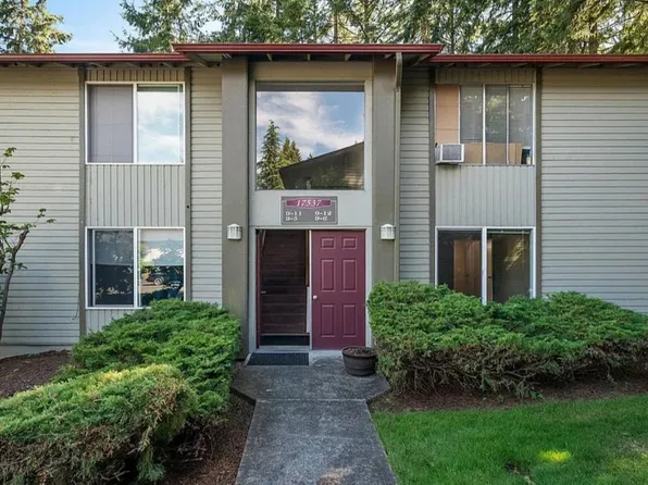 17537 151st Ave SE Unit 9-6, Renton, WA 98058