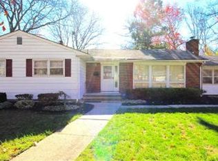 2 Maxwell Rd, East Brunswick, NJ 08816