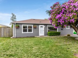 2416 7th St, Everett, WA 98201